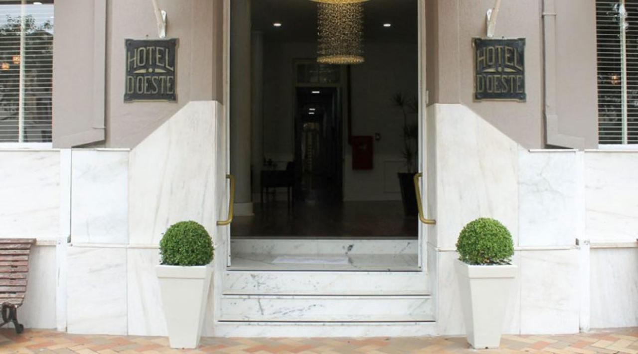 Mova Hotel D'Oeste - Localizado Em Frente A Praca Principal Da Cidade, Na Area Central - Pe Na Praca Pocos de Caldas Exterior photo